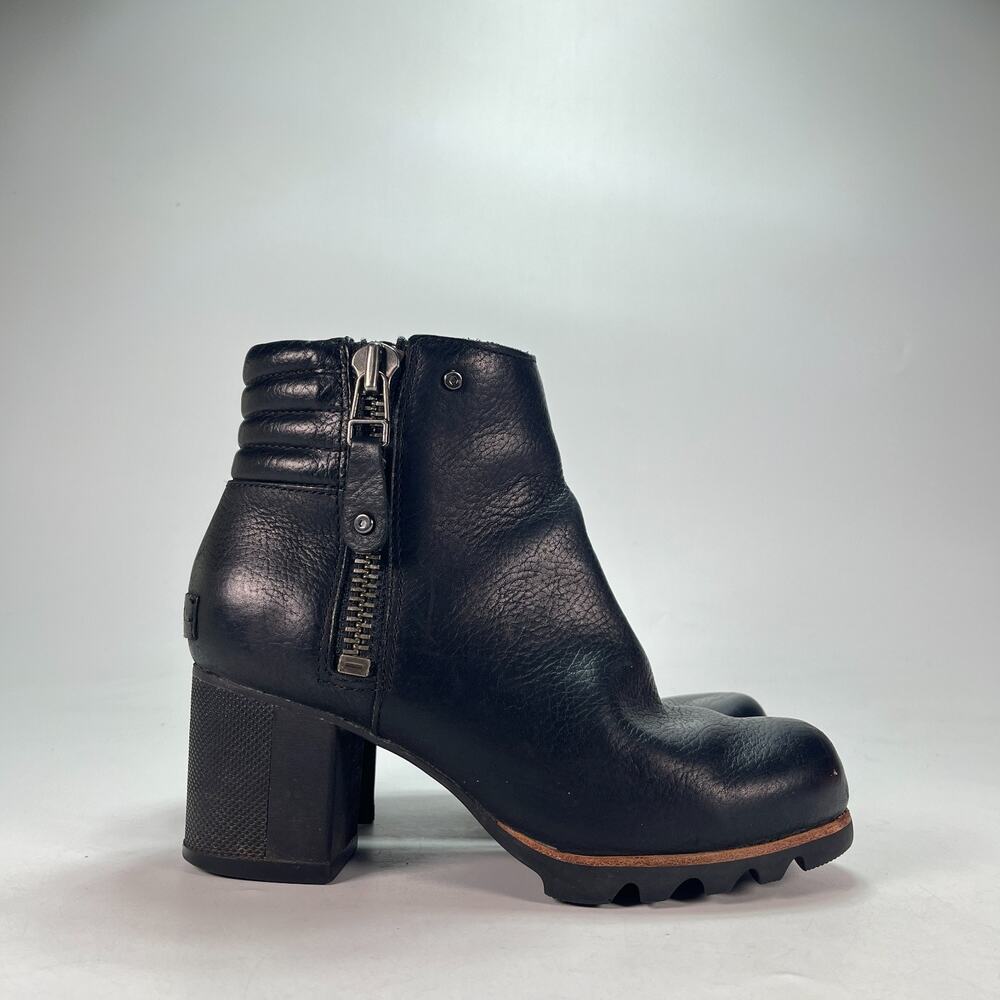 Sorel Danica Black Leather Waterproof Ankle Bootie NL2547-010 Women's Size 7